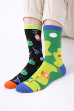 Load image into Gallery viewer, Golf Hole Odd Socks